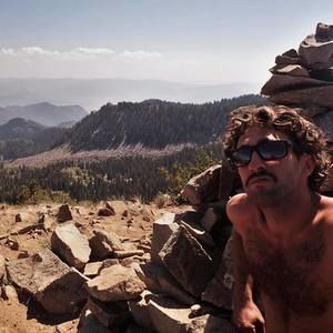 Meet your Posher, Maxwell